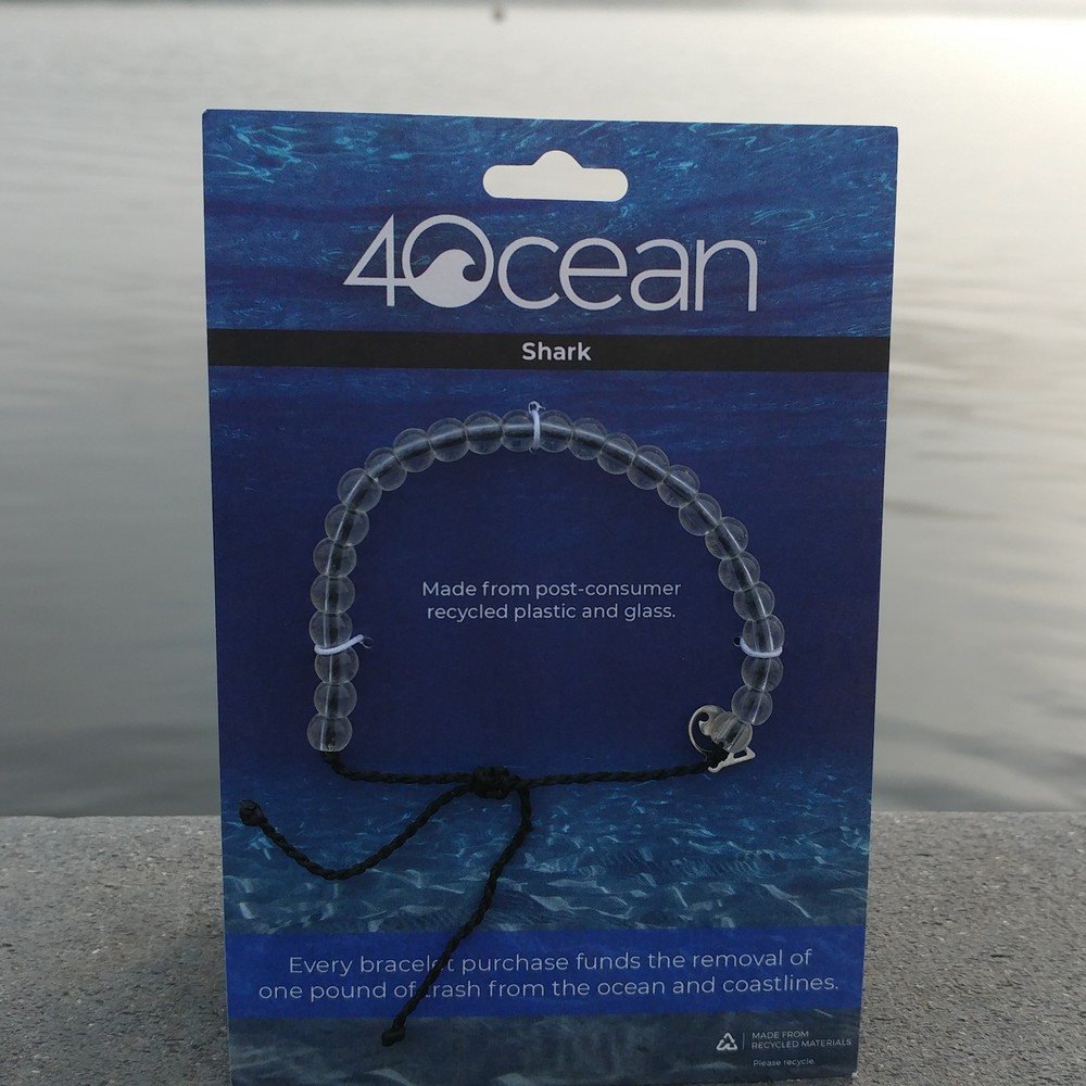 4Ocean Bracelet Sharks - Fairhaven Toy Garden